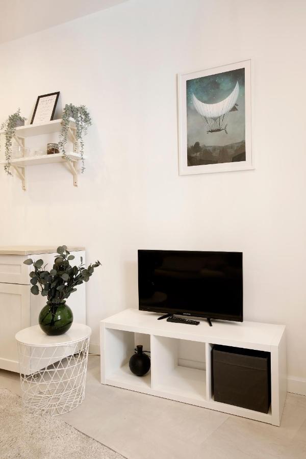 Cozy Studio Perfect For Couples, Cracow Old Town 크라쿠프 외부 사진
